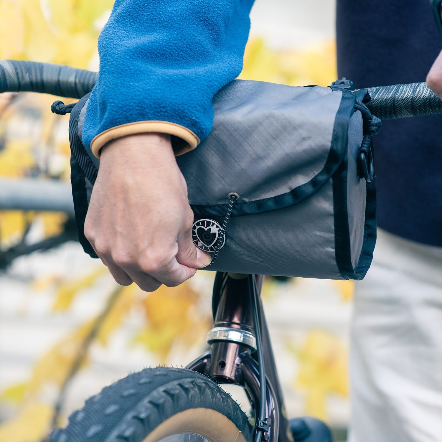 15SimWorks-KonbiniBag7.jpg?v=