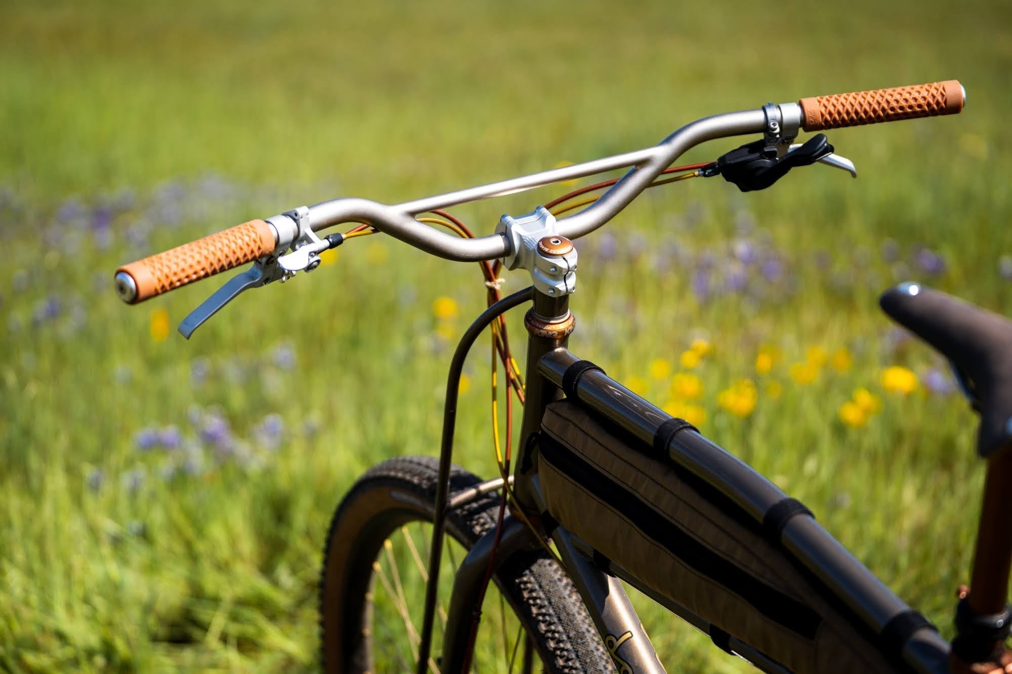 SIMWORKS Doopo 'High Plains Drifter' Handlebar – SimWorks Online Store