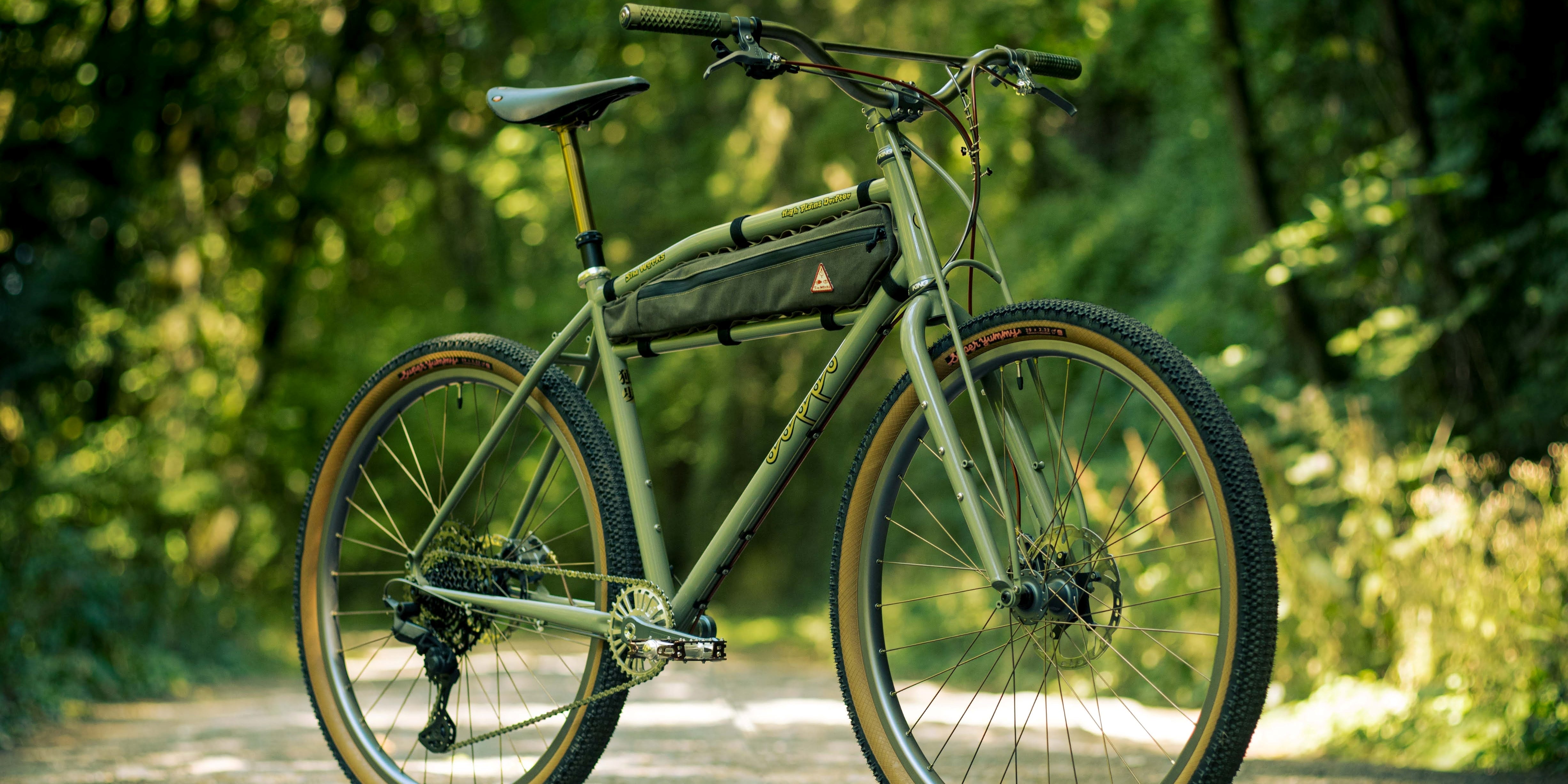 L1001673.jpg?v=1757993852&